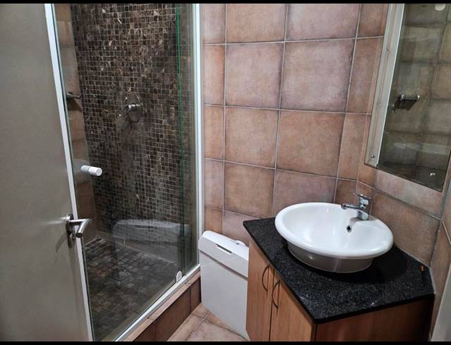 97 BEDROOM APARTMENT FOR SALE IN SUNNYSIDE